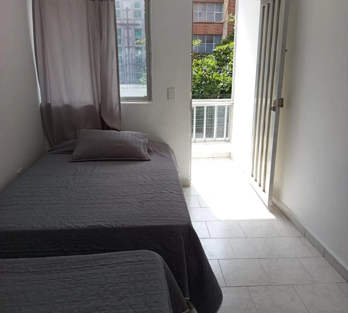 Apartamento Cerca Estacion Floresta Medellin Apartment