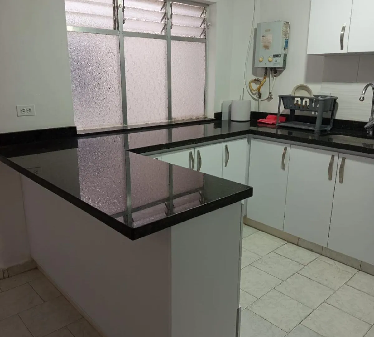 Apartamento Cerca Estacion Floresta Medellin 0*,